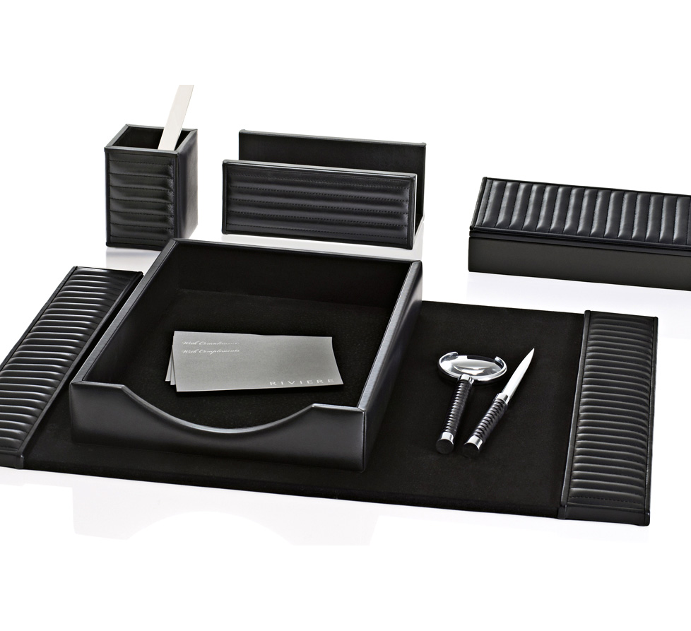 Рабочая поверхность Black Riviere, стоимость 72 960 руб. 