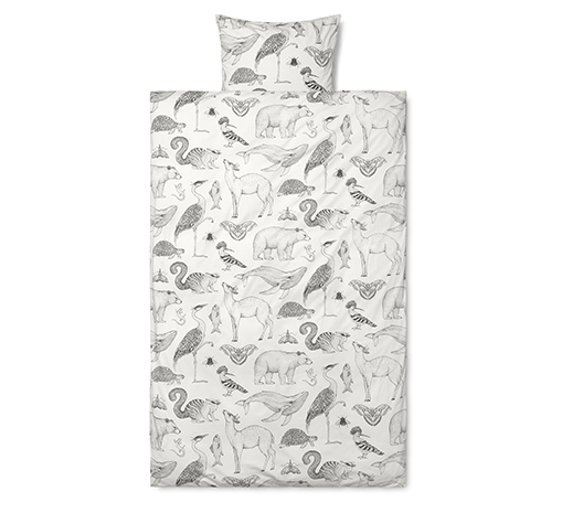 Комплект постельного белья Katie Scott Graphic Ferm Living, стоимость 13 100 руб. 